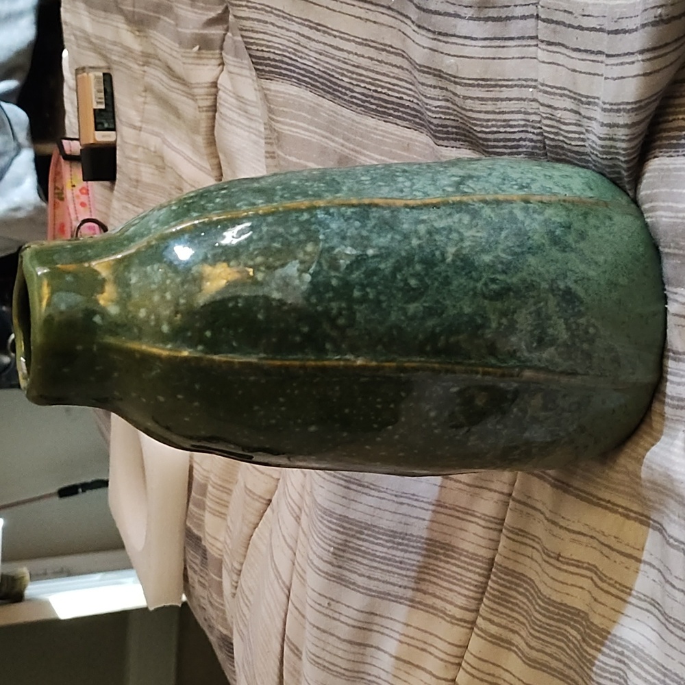 Flower vase